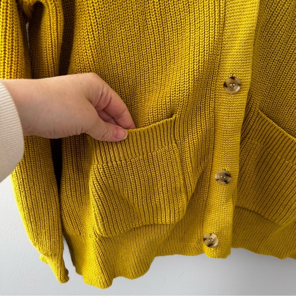 J. Crew V-Neck Cotton Blend Button Cardigan Chartreuse Size Small AX752 - Picture 2 of 10